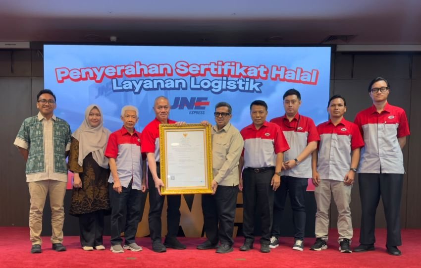 JNE Raih Sertifikasi  Logistik dari BPJPH, Perkuat Standar Layanan Terpercaya