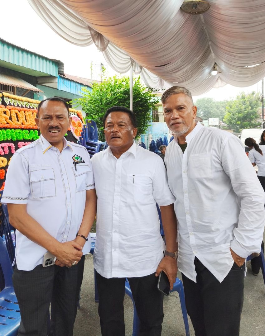 Maruli Siahaan Hadir Bawa Penghiburan Bagi Keluarga Almarhum Alisati Simanjuntak