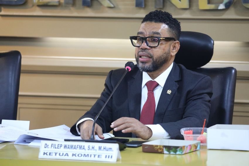 Senator Filep Desak Menag Perkuat Pengawasan Anak Lindungi dari Kekerasan Seksual