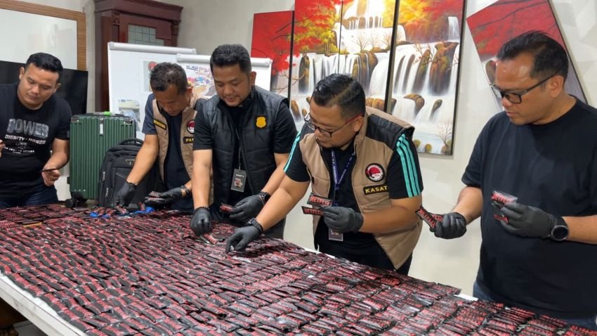 Modus Bengkel, Polrestabes Medan Ungkap Gudang Narkoba Percut Sei Tuan : 1152 Pot Getar Disita, Pemasok Warga Malaysia