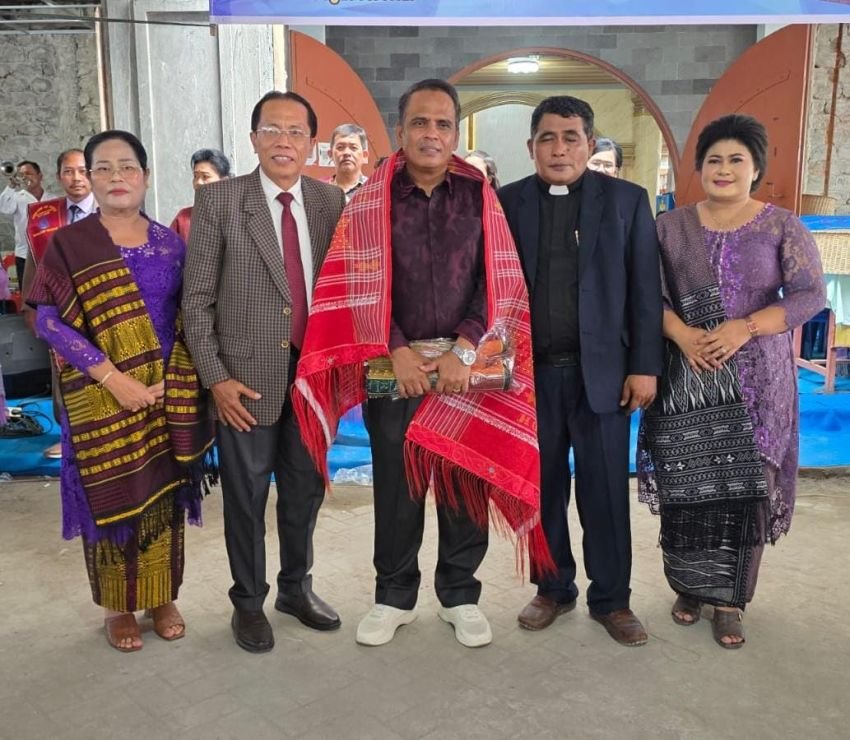 Maruli Siahaan Hadir Dalam  Pesta Pembangunan dan Gotilon HKBP Helvetia